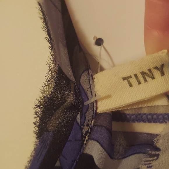 Women's Tiny by Anthropologie top - Picture 5 of 8
